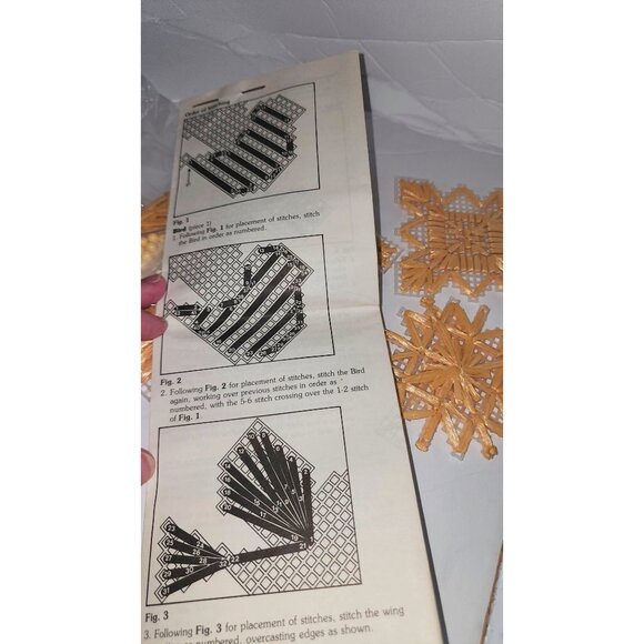 Vintage Straw Ornament Kit  4.5"x 4.5"  DIY Craft Set  Includes Beads Yarn Plast - Picture 4 of 8